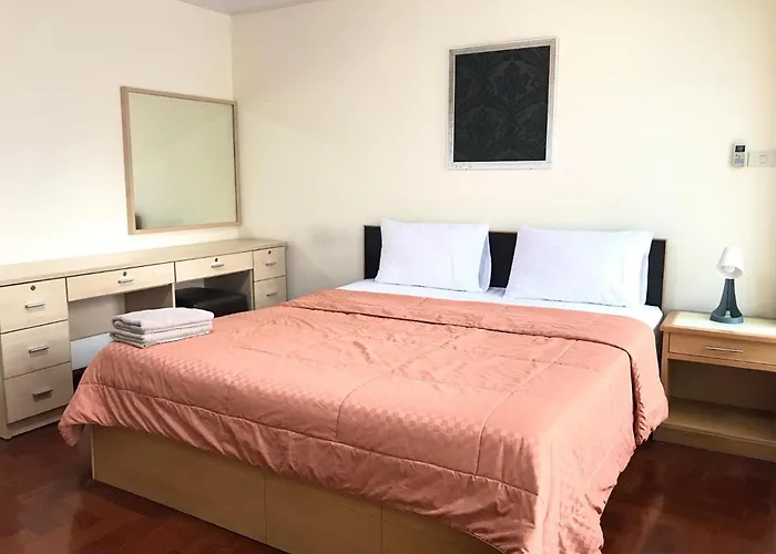 公寓 Charming Resident Sukhumvit 22 曼谷